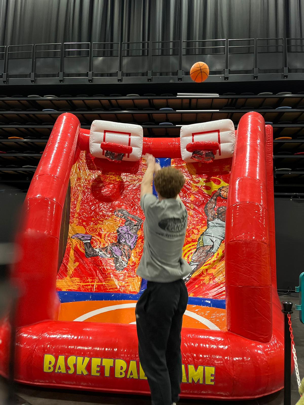 Basket Ball - Dynamic-Land