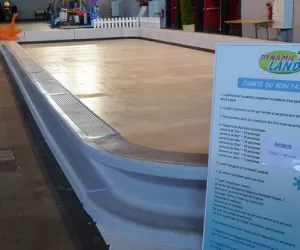 patinoire synthétique rambardes basses 108m²